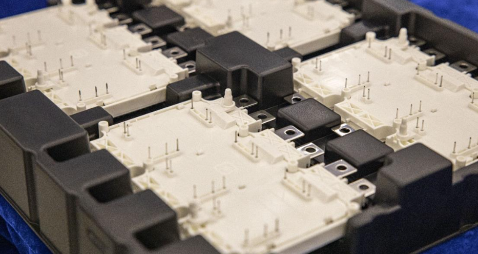 车规级 IGBT 模块封装要害手艺应用与车规级 IGBT 模块洗濯先容